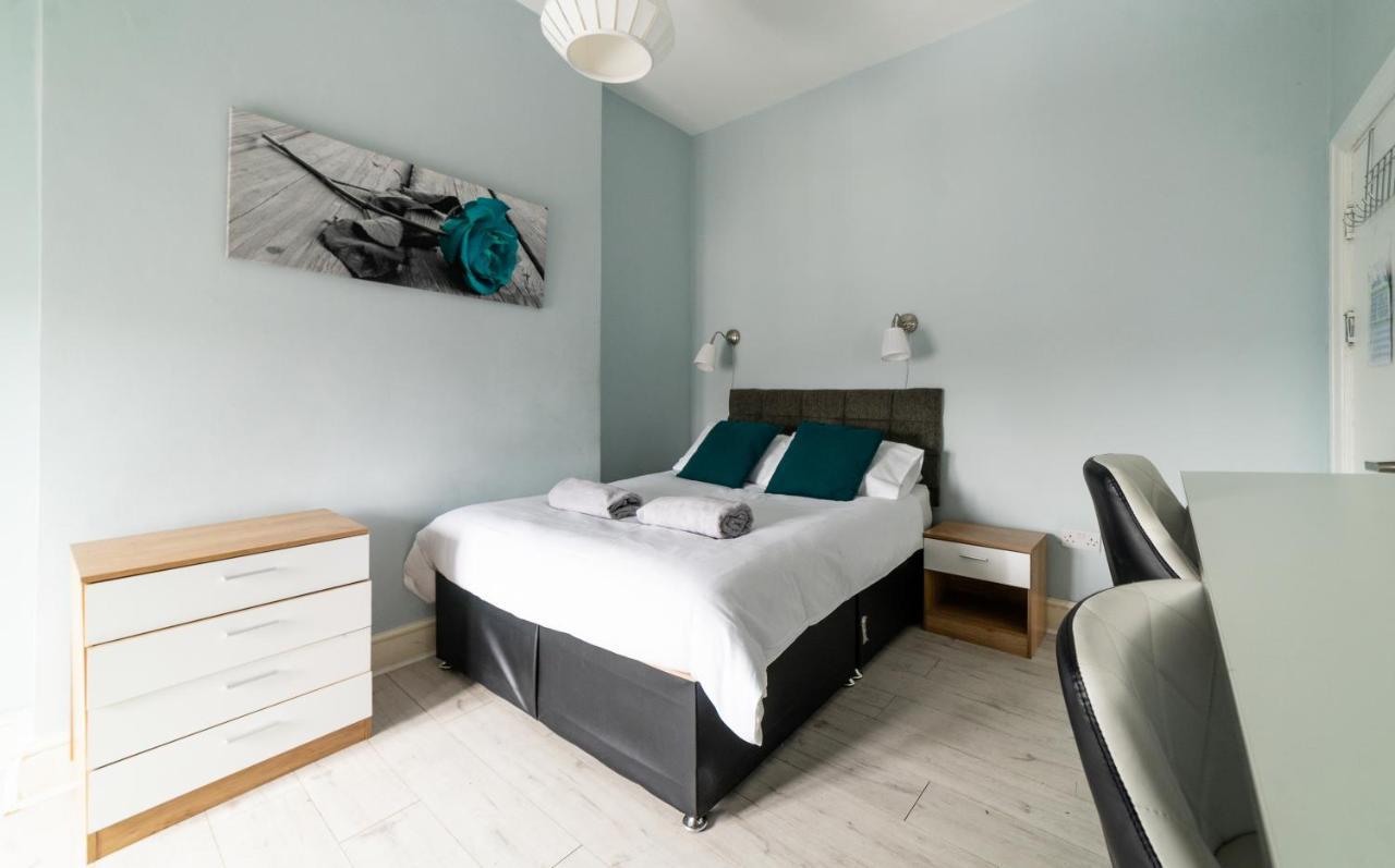Regency Guesthouse แมนเชสเตอร์ ภายนอก รูปภาพ