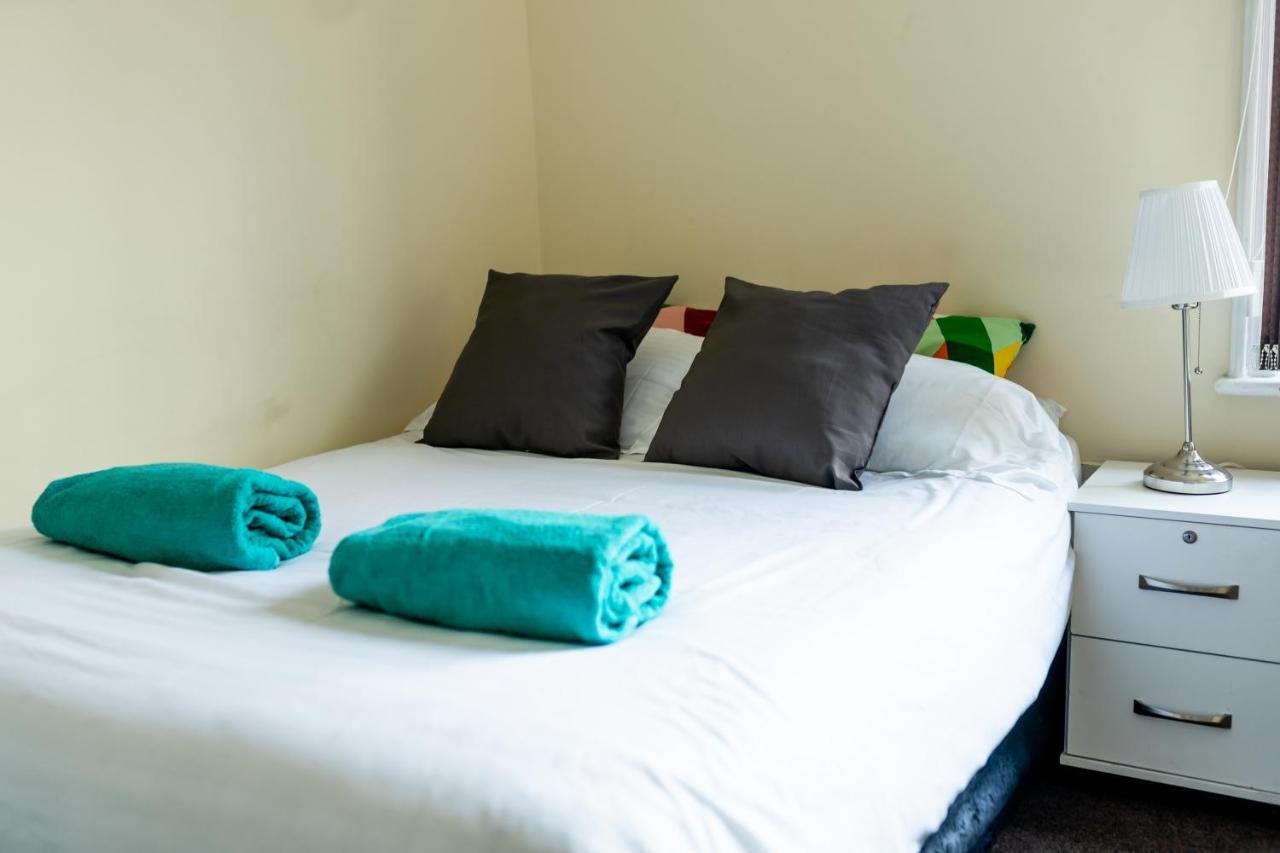 Regency Guesthouse แมนเชสเตอร์ ภายนอก รูปภาพ