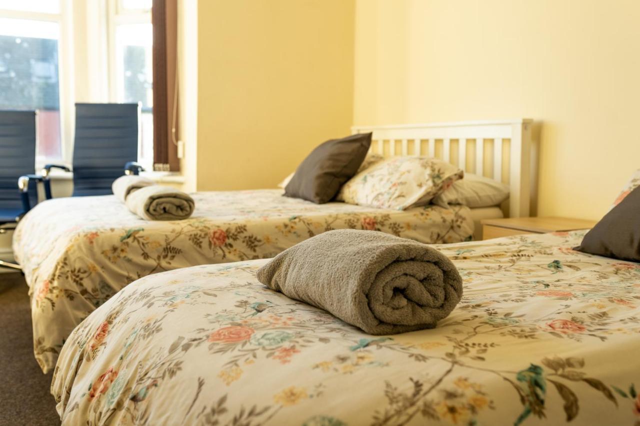 Regency Guesthouse แมนเชสเตอร์ ภายนอก รูปภาพ